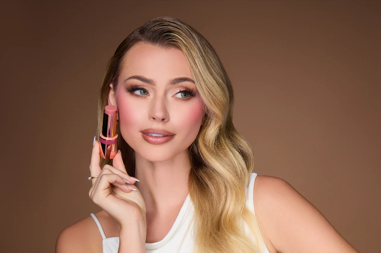 “Flawless Stay” - Blush Stick - Beauty Creations