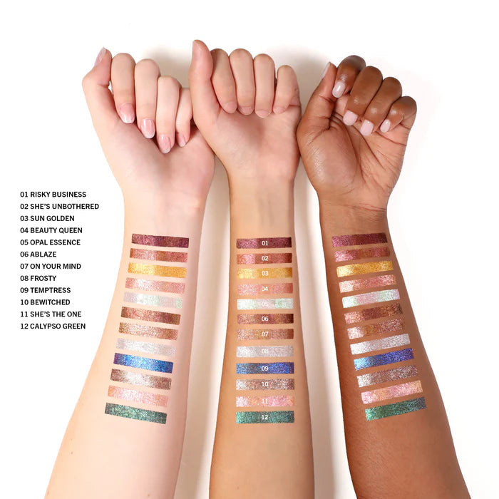 “Stellar Glaze” Stick Shadow - Moira Cosmetics