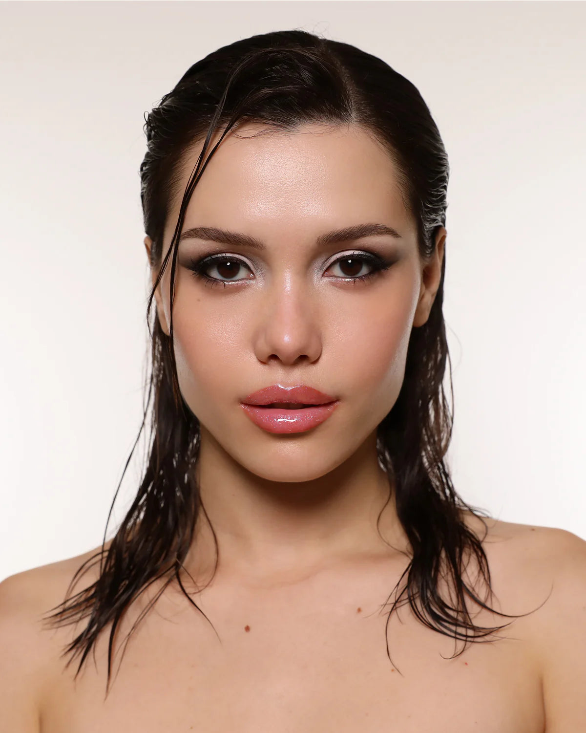“Starshine” (Lip Gloss) - Moira Beauty