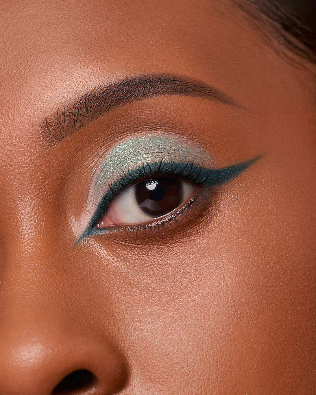 “Cowgirl Cuties” - Shadow Palette - The PowerPuff Girls X Beauty Creations