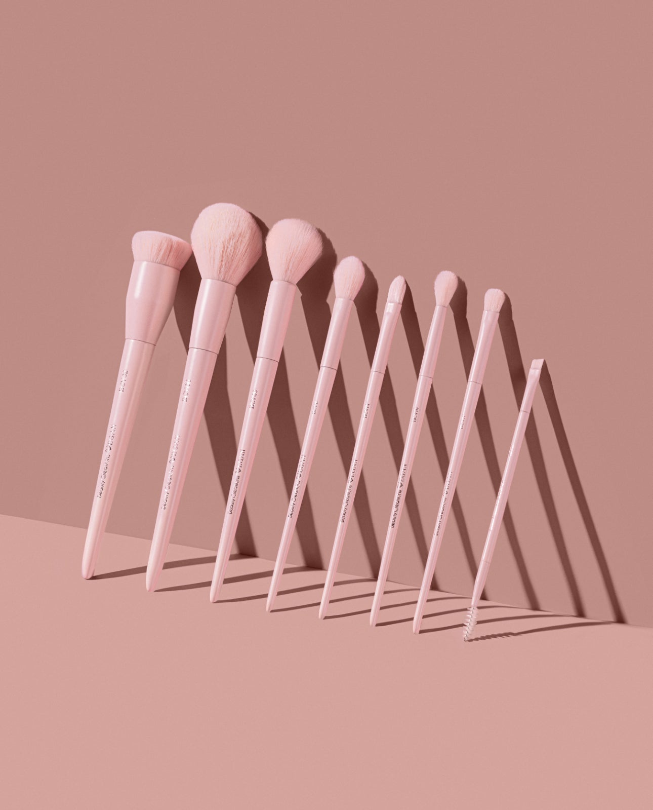 “Vegan Brushes” - Beauty Creations