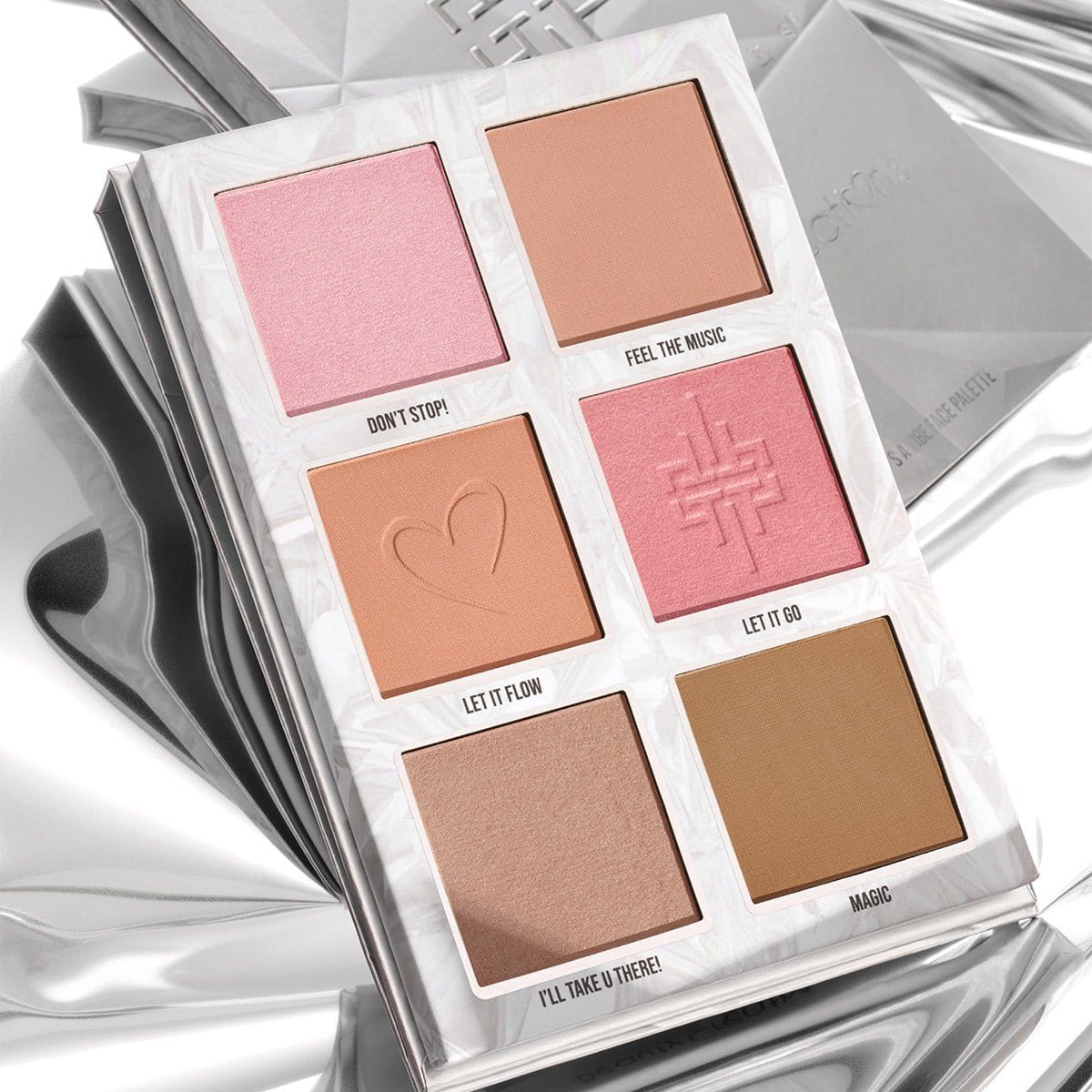 “It’s A Vibe” (Paleta de Rostro Rubor y Contorno) - Luis Torres X Beauty Creations