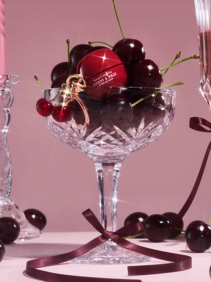 XMAS - Cherry & Jolly - Bálsamo Labial con Color en Llavero  - Beauty Creations
