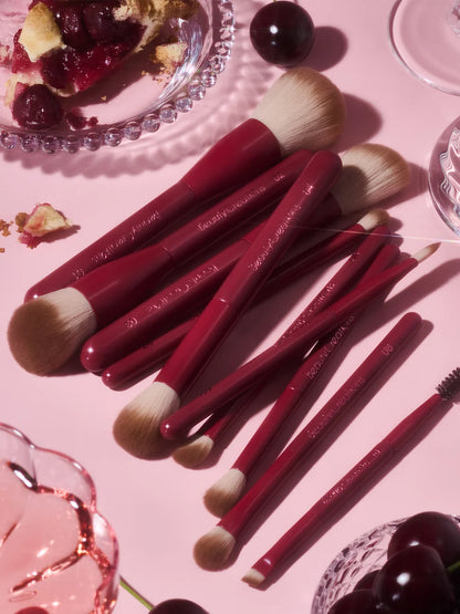 XMAS - A Cherry Sweet Holiday - Set de Brochas - Beauty Creations
