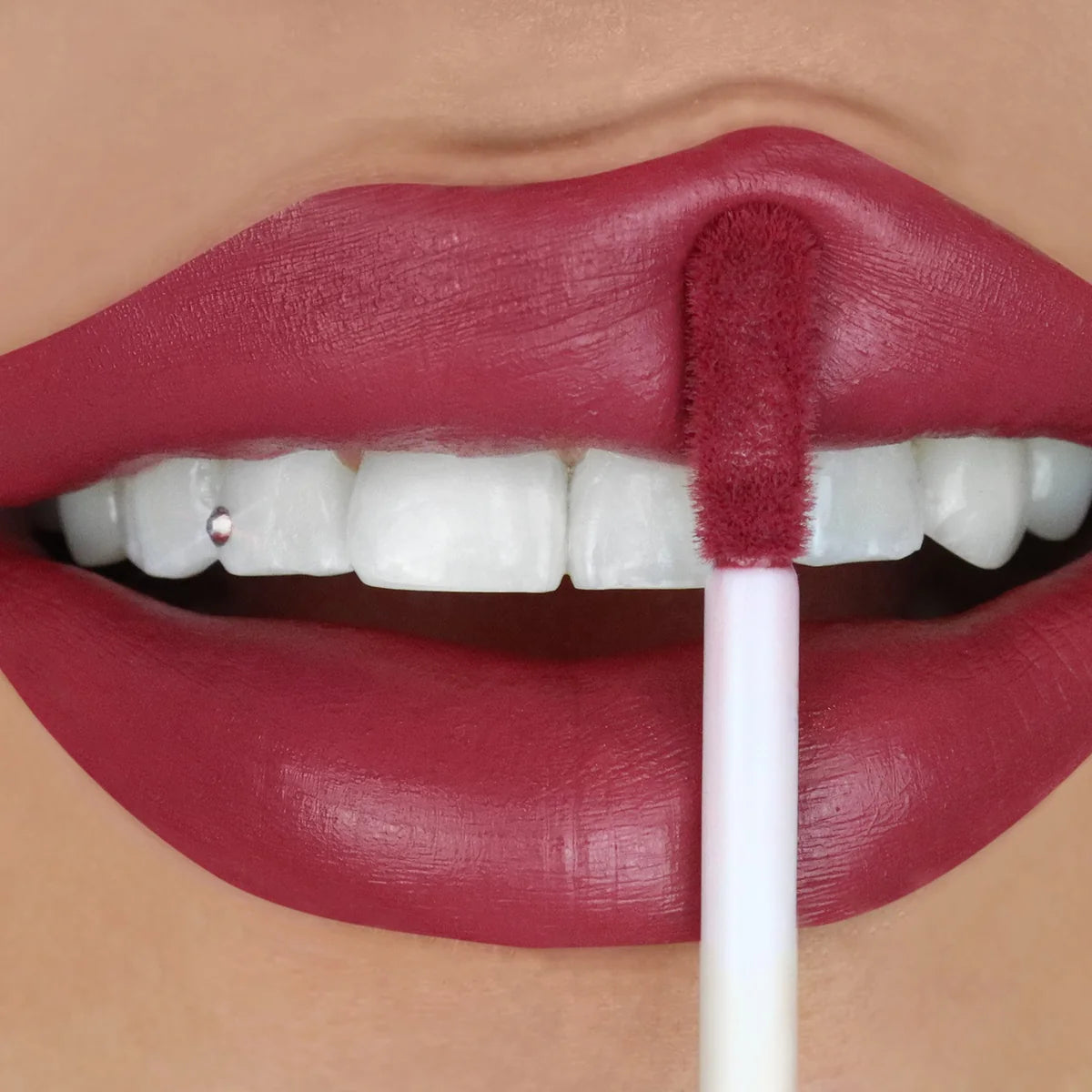 LABIAL LIQUIDO VELVET STAY LIP PAINT BEAUTY CREATIONS