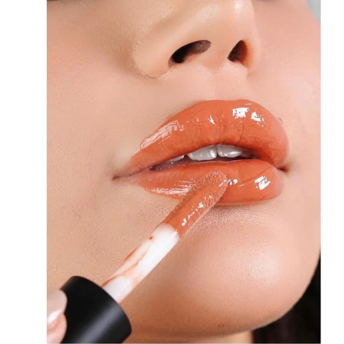 LIP GLOSS BRILLO LABIAL COLORTON