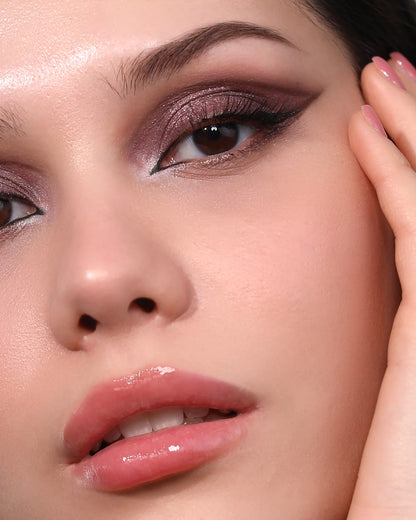 “Lover’s Starlight” Eyeshadow Palette - Moira Cosmetics