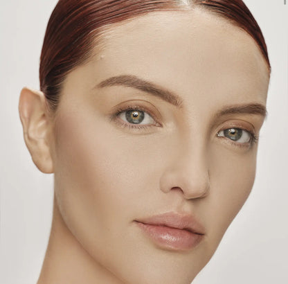 STAY SMOOTH” - Polvo Fijador Translucent - ARANTZA