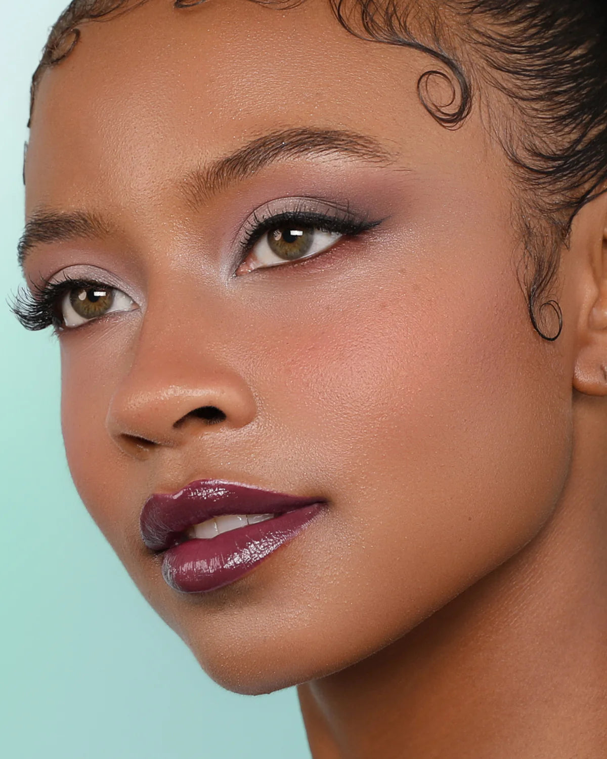 Angel Satin - Labial en Barra - Moira Cosmetics