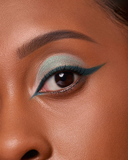 “Cowgirl Cuties” - Shadow Palette - The PowerPuff Girls X Beauty Creations